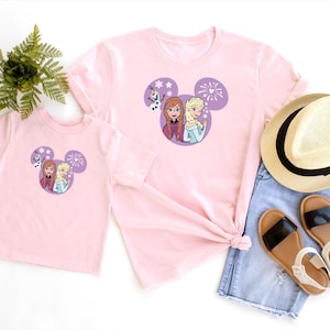 Disney Princess Elsa T-Shirt, Frozen Elsa Anna Shirt, Frozen Top, Disney Princess Elsa Shirt, Frozen Magic kingdom shirt, Disney Trip shirt.