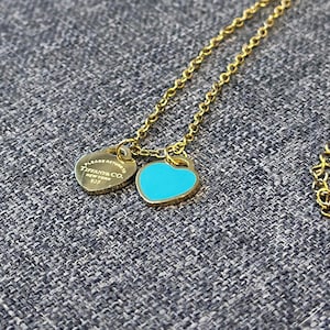 Vintage Tiffany & Co Chain Golden Necklace VTG Gold Heart Stamp Logo Green Heart