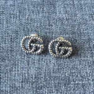 VTG Gucci Designer Vintage GG Monogram Silver Earrings Stamp Logo Gray Studs