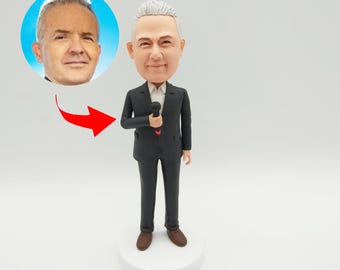 Custom Bobbleheads: Personalized Clay Figurines, Unique Gifts