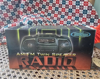 Vintage sound max am/fm radio new old stock