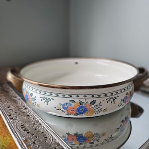 Set of 3 Vintage M.Kamenstien Enamel Pot and Pans