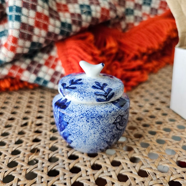 Blue and White Porcelain Ring Box