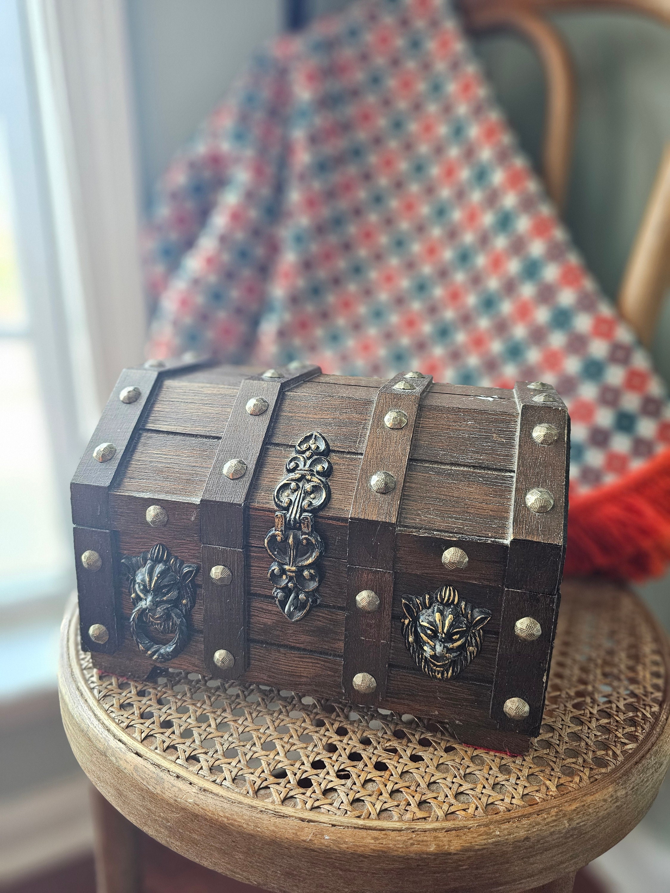 Vintage MCM Japan Wooden Treasure Chest Jewelry Box Lion Hardware Vintage MCM Japan Wooden Treasure Chest Jewelry Box Lion Hardware