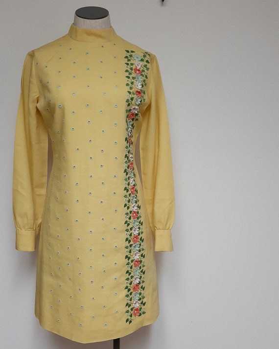 Vintage 1960s Sunshine Yellow Embroidered A Line … - image 1