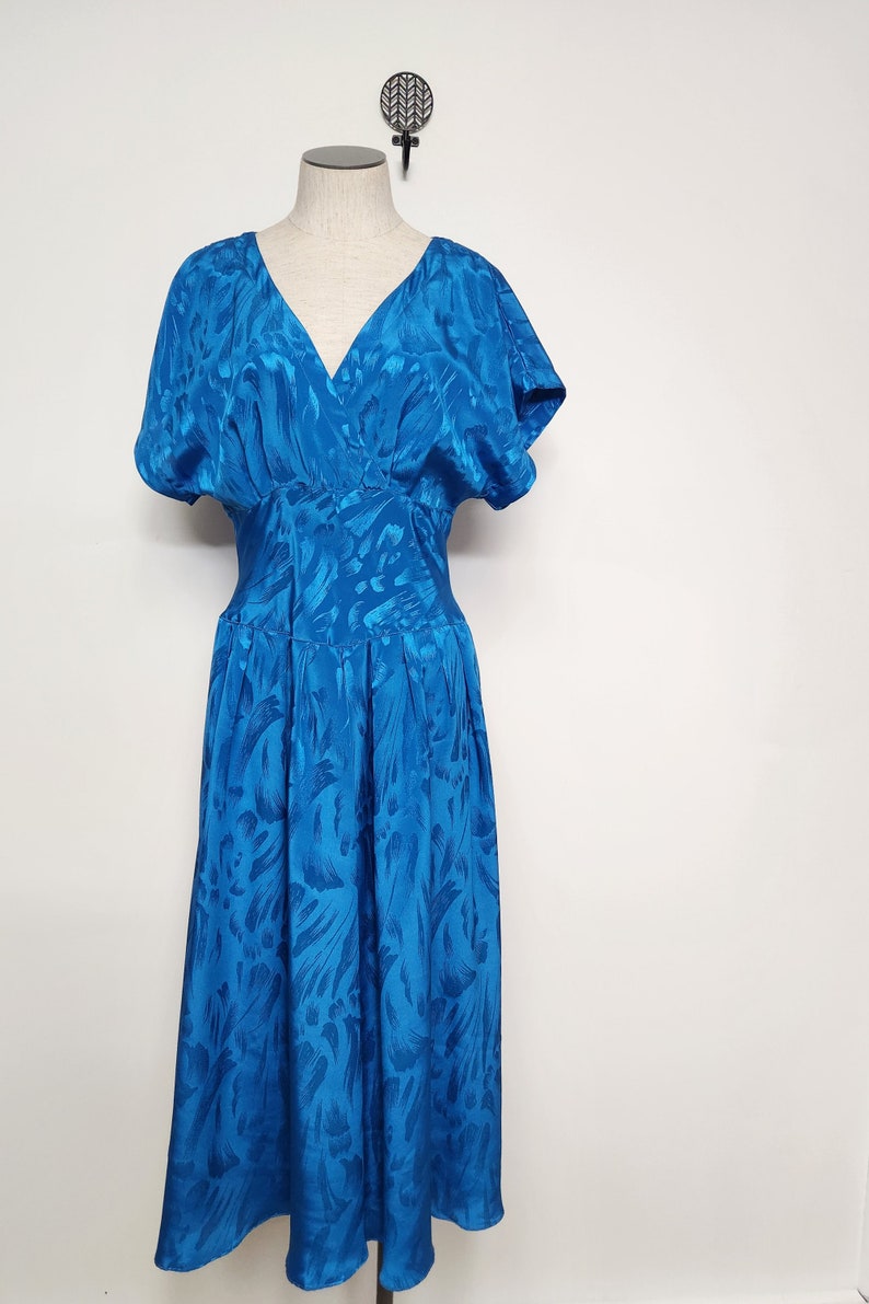 Vintage 80s CERULEAN Blue Flowy V Neck Day Dress s m cocktail dress deep v image 8