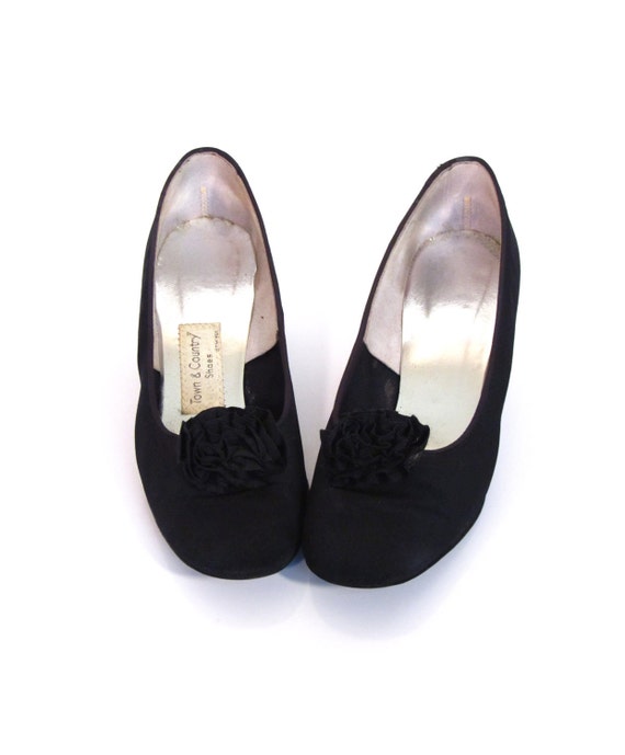 Vintage 50s COCKTAIL HOUR Black Floral Toe Dress … - image 2