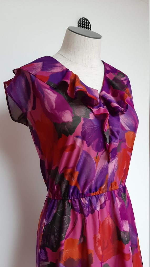 Vintage 70s FUSCHIA Flyaway Ruffle Skater Dress x… - image 3