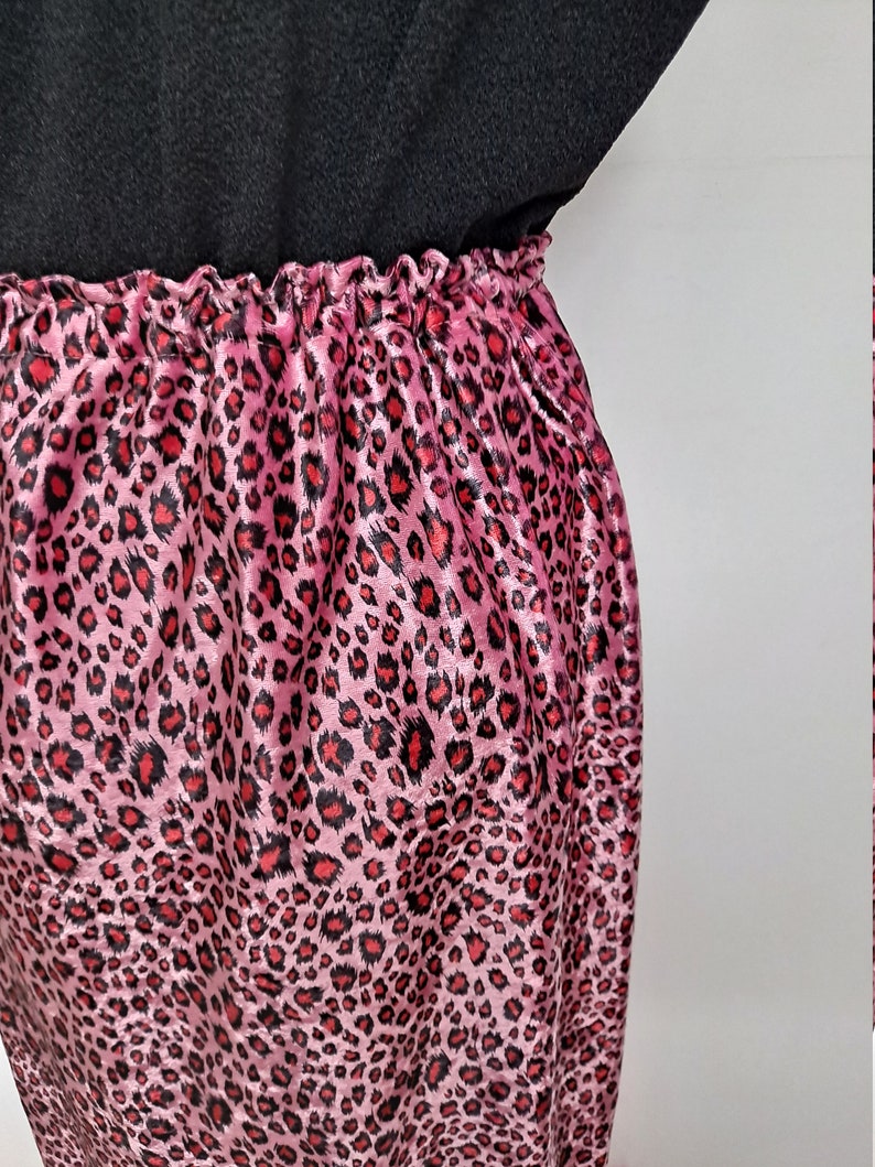 Vintage 90s Romy & Michelle Hot Pink Cheetah Print Pencil Skirt with Feather Trim women medium large disco skirt club kid raver image 6