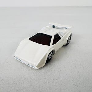 Vintage 1987 Hot Wheels White Lamborghini Countach with Ultra Hot UH Wheels, 1980s Hot Wheels Collector, Classic Italian Sports Car