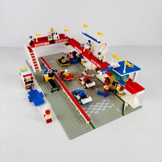 1988 Lego Victory Lap Raceway #6395 Complete With Original Box