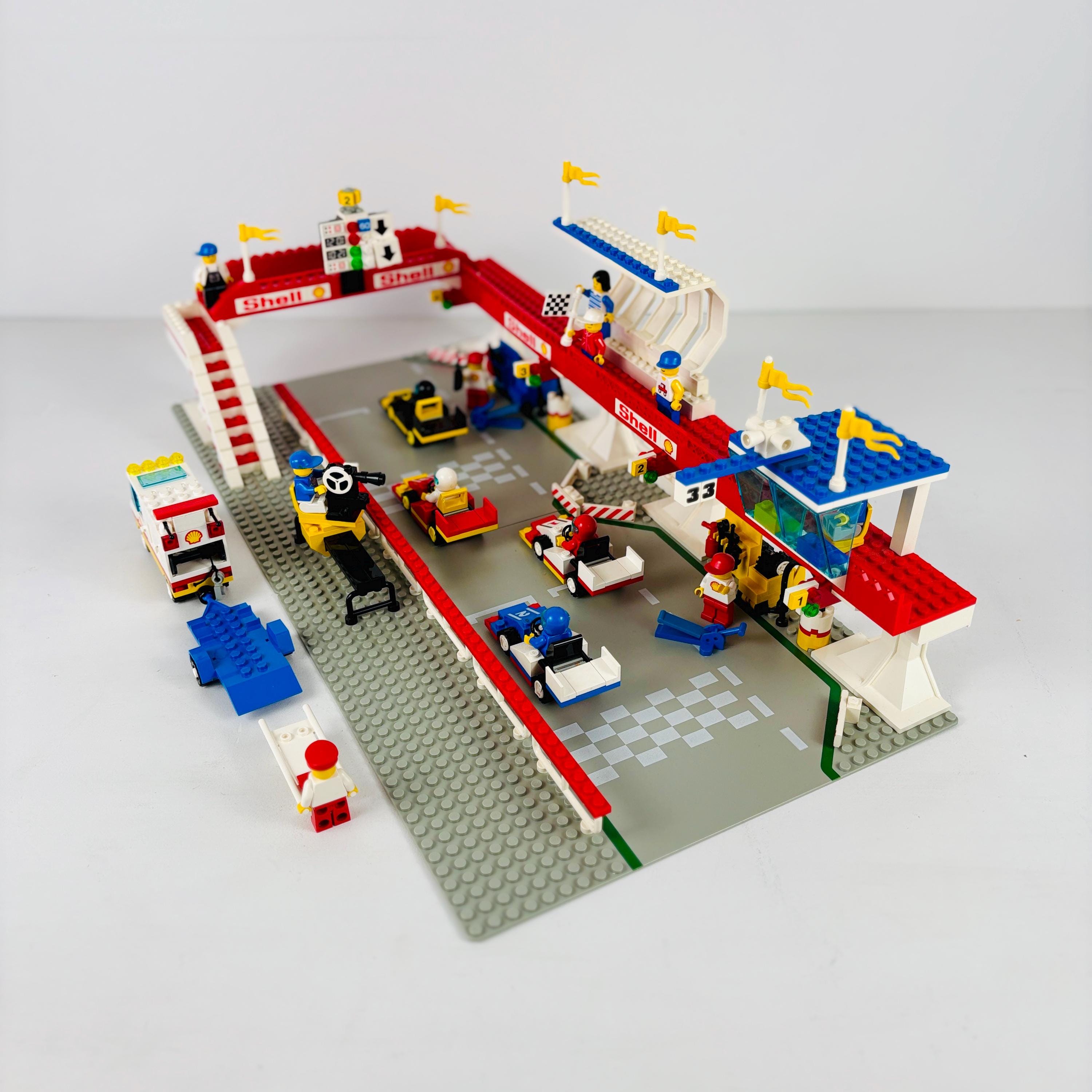 1988 Lego Victory Lap Raceway #6395 Complete With Original Box