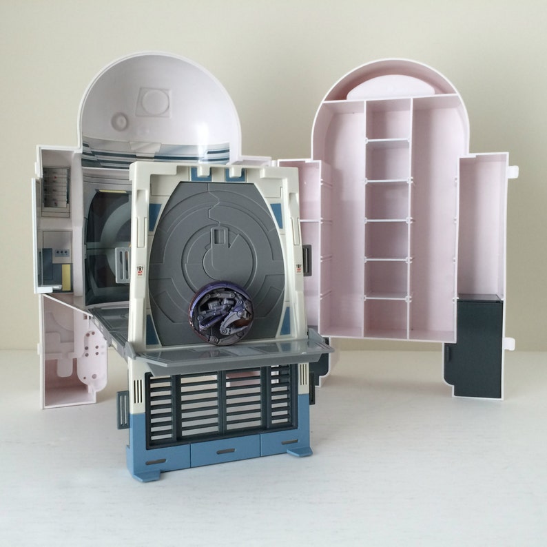 r2d2 carryall playset