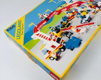 1988 Lego Victory Lap Raceway #6395 Complete With Original Box