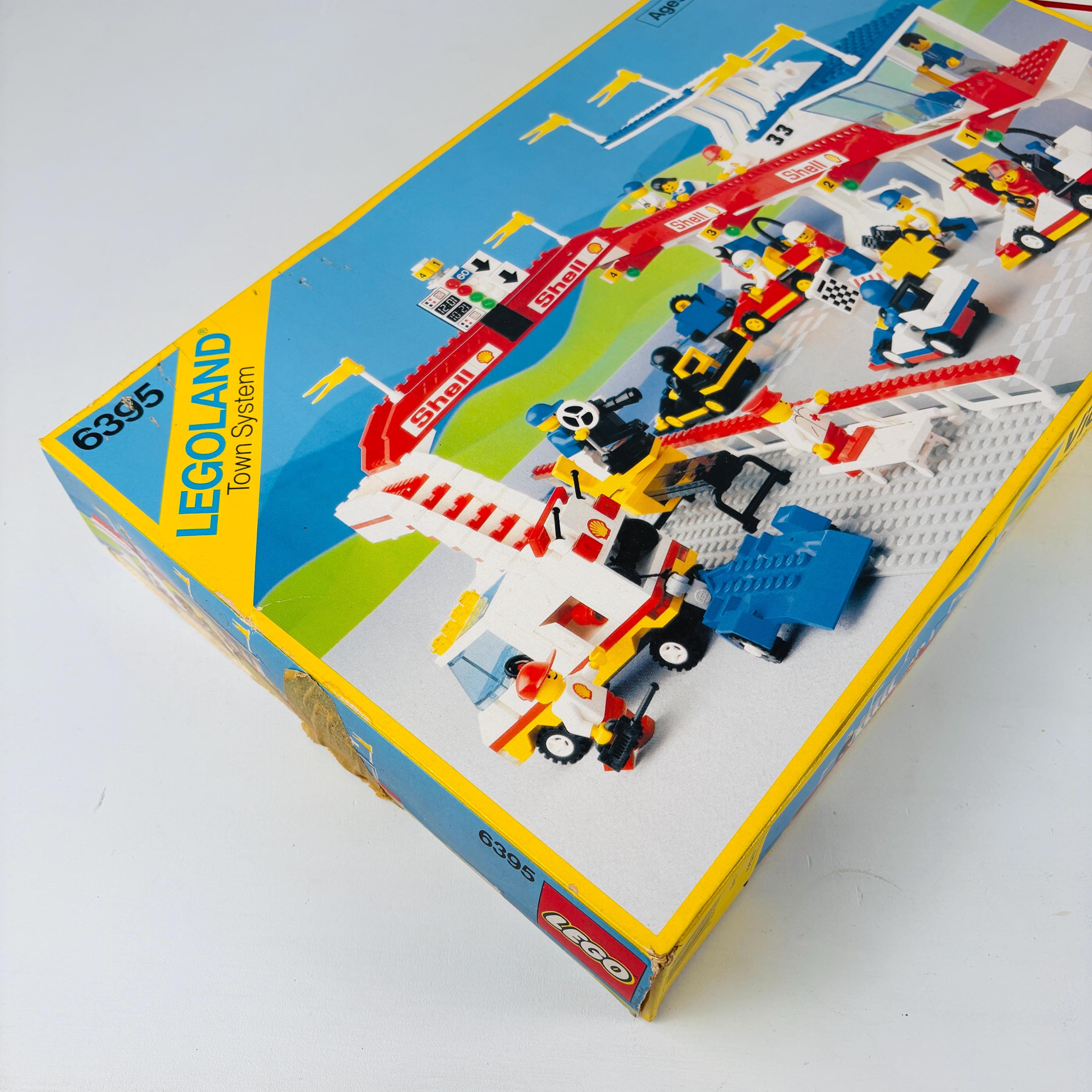 1988 Lego Victory Lap Raceway #6395 Complete With Original Box