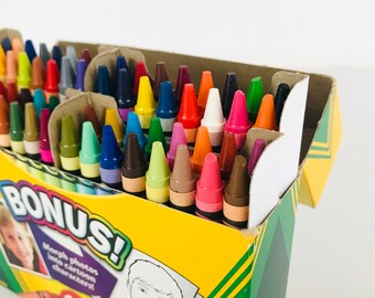 Crayola Crayons Box of 64 With Built in Sharpener, Multi-colored Crayon Set  for Coloring, School Supplies for Kids, Lightly Used -  Norway