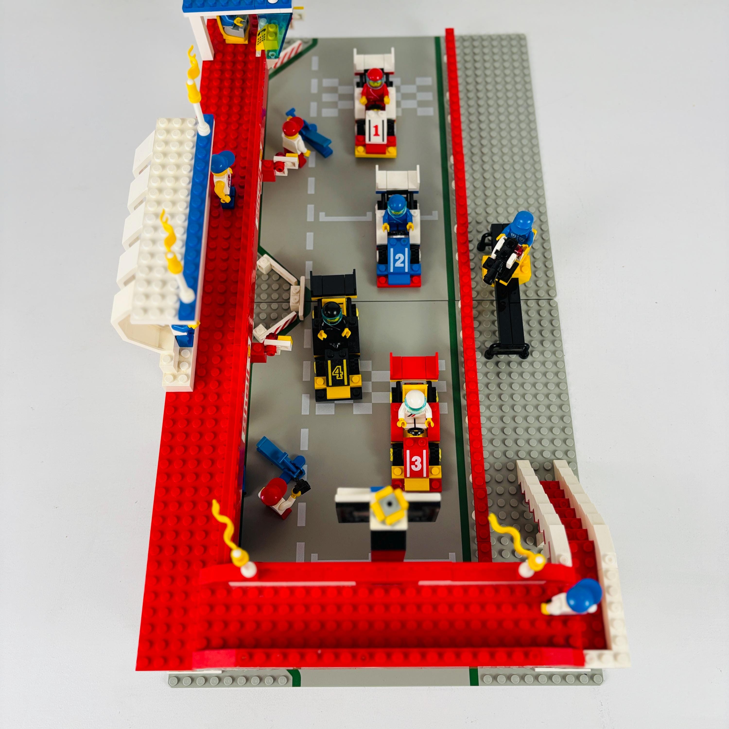 1988 Lego Victory Lap Raceway #6395 Complete With Original Box