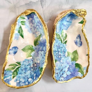 Hydrangea Oyster Shell - Elegant Coastal Decor or Jewelry Dish