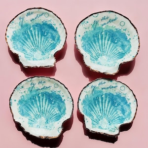 Coastal Scallop Shell Trinket Dish: Rose Gold Beachy Decor