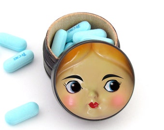 Doll Face Wooden Container Box, Pill Vitamin Boxes, Small Lined Jewelry, Ring Box, plugs storage, candy storage, coin box, Trinket Box