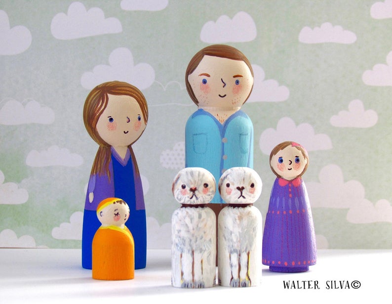 Custom Peg Doll Family Set, Unique Wooden Family Portrait Painted Personalized Peg Dolls Wooden Toys, Made to Order Doll Family, handmade image 5