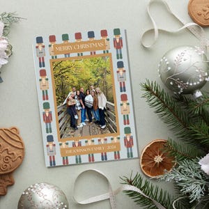 Frohe Weihnachten Karte, Foto Weihnachtskartenvorlage, Familienfotokarte, Nussknacker Feiertagskarte, Digitale Weihnachtskarten Vorlage