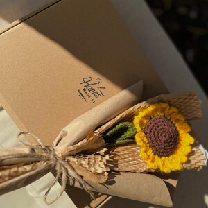 Handmade Crochet Sunflower Bouquet - Perfect Gifts for Her & Unique Decor - Anniversary Gift, Floral Home Decor, Bouquet, Birthday Gift