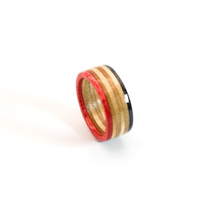 Skateboard Ring (red/black)
