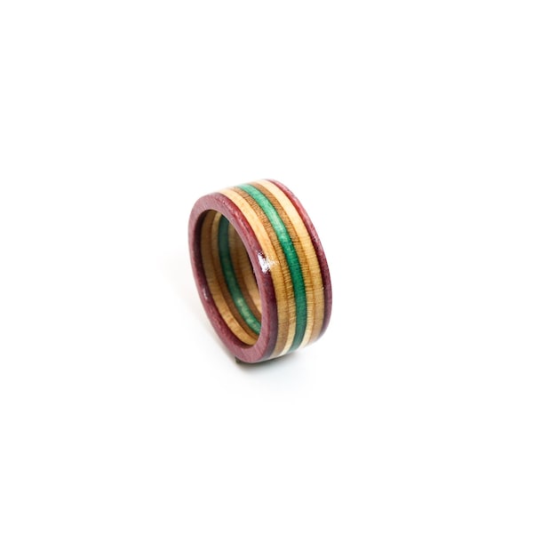 Skateboard Ring aus Holz (rot/teal)