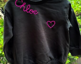 Suéter con nombre de bebé personalizado, jersey bordado para niño pequeño, regalo de bebé neutro, jersey de algodón suave, recuerdo de baby shower, regalo personalizado para niños