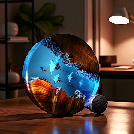 Manta Ray Resin Night Light, Ocean Scene Epoxy Lamp, Resin Wood Desk Lamp, Diver Night Light, Ocean Lover Gift