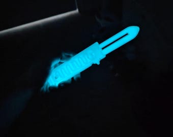 Spring Action Fidget Knife, Glow In The Dark Toy