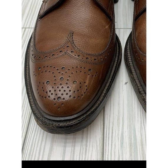 VTG Allen Edmonds 9157 Macneil Brown Pebbled Leather Wingtip