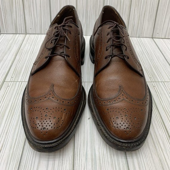 VTG Allen Edmonds 9157 Macneil Brown Pebbled Leather Wingtip