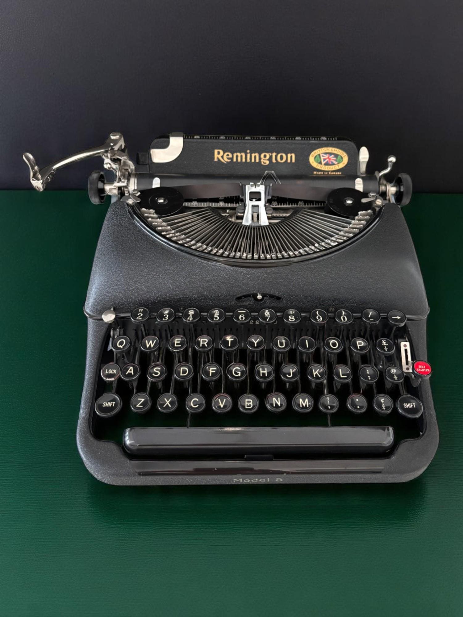 専用　実働品　Remington Portable タイプライター　ドイツ仕様 Remington Portable Typewriter - アンティーク 【 HERCULES 】