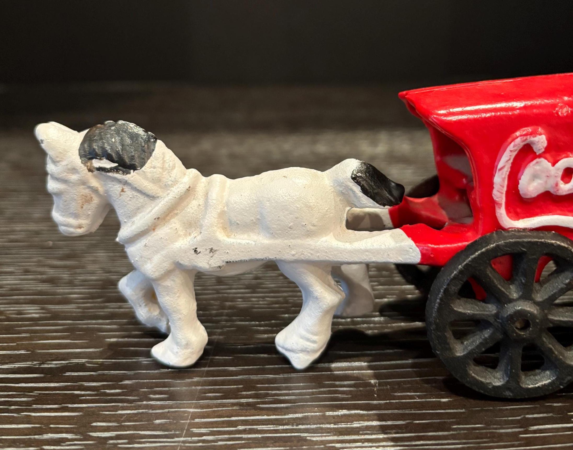 ヴィンテージ コカ・コーラ 鋳鉄製馬車 – ミッドセンチュリー