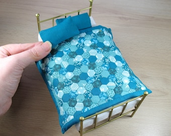 Miniature Quilt and Pillows for 12th Scale Dollhouse - Turquoise Single