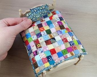 Scrappy Squares Single Quilt and Pillows for 1:12 Dollhouse