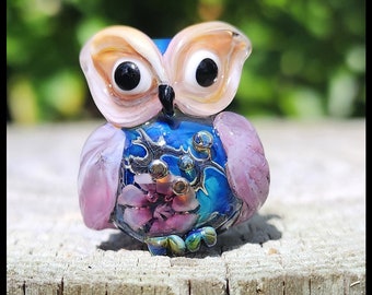 OWL : Lampwork glass fledgling with a flower in the belly and etched wings