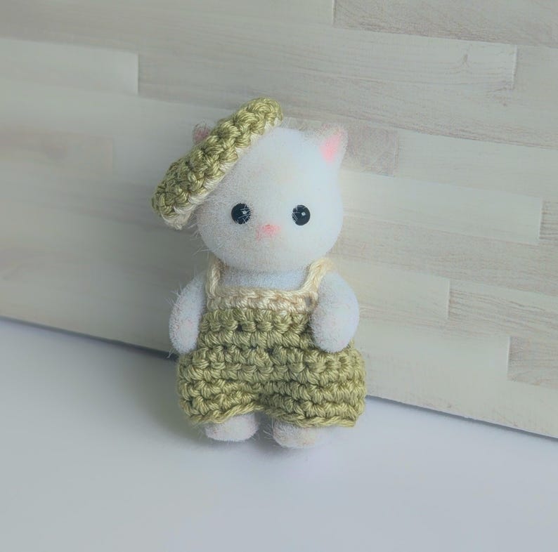 Baby Beret(with Ear Hole)& Romper Set for Calico Critters/Sylvanian Families image 2