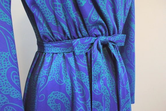 Vintage Paisley Faux Wrap Dress - periwinkle and … - image 4