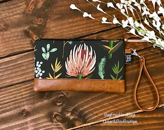 Wristlet Wallet Clutch in Protea in Midnight