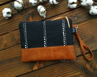 Grab N Go Wristlet Clutch - Black Beaded Stripe with Vegan Leather