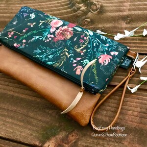 Fold Over Clutch Boho Floral in Midnight with Vegan Leather Detachable Wristlet image 4