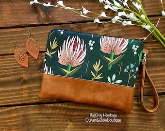 Grab N Go Wristlet Clutch - Protea in Midnight in Charcoal with Vegan Leather