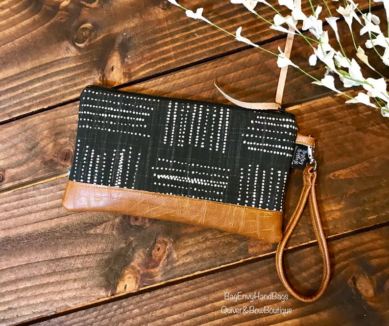 Wristlet Wallet Clutch in Sketched Stripes image 1