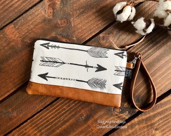 Black Boho Arrows with Vegan Leather - Zippered Wristlet Clutch /  Bridesmaid Gift