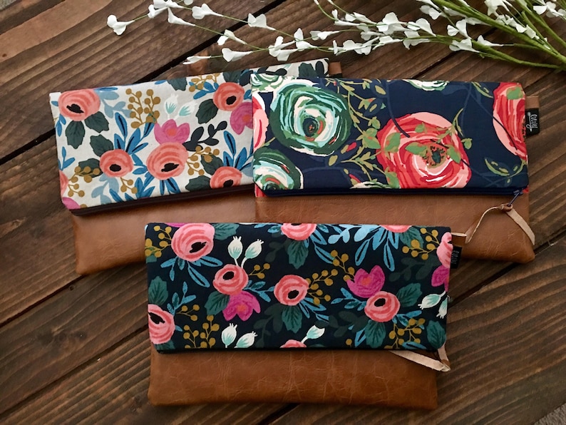 Fold Over Clutch Boho Floral in Midnight with Vegan Leather Detachable Wristlet image 6