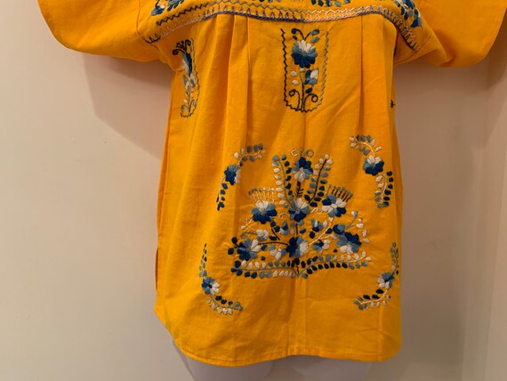 Vintage yellow peasant blouse Oaxacan Mexican emb… - image 3