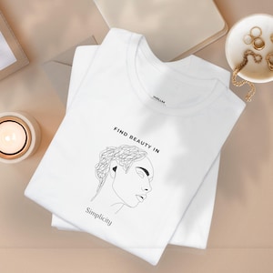 Minimalist Abstract Face Line Art T-Shirt, One Line Drawing Tee, Aesthetic Modern Graphic Shirt, Unisex Jersey Top, Women&#39;s Minimalist Face
